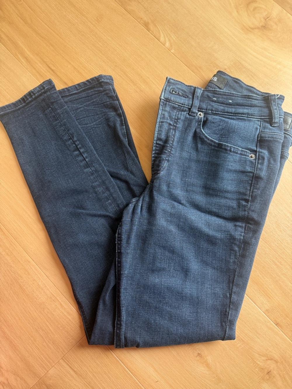 Express Women's Skinny Jeans in Dark Indigo